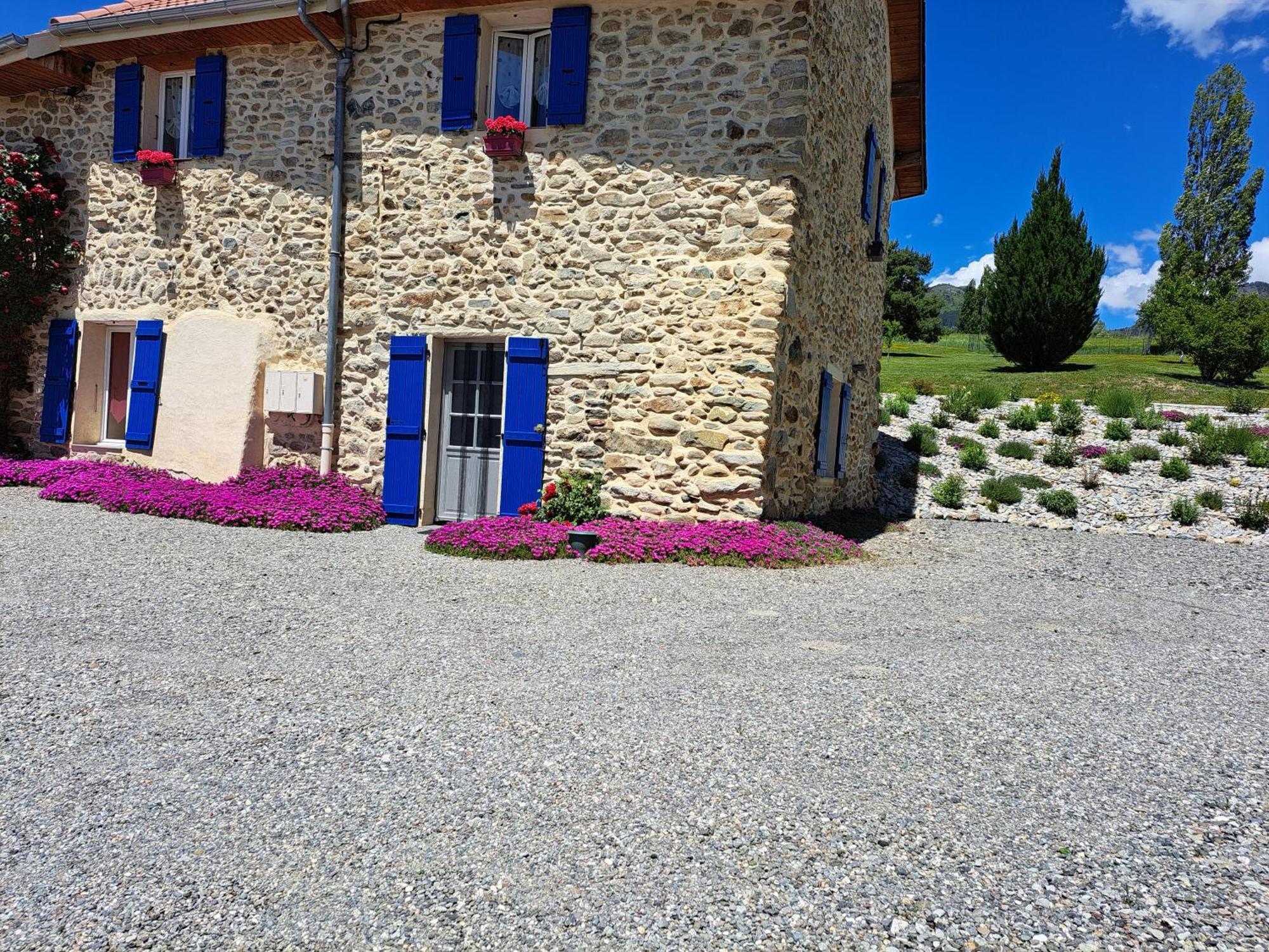 Appartement Beau Soleil La Batie-Neuve Exterior photo